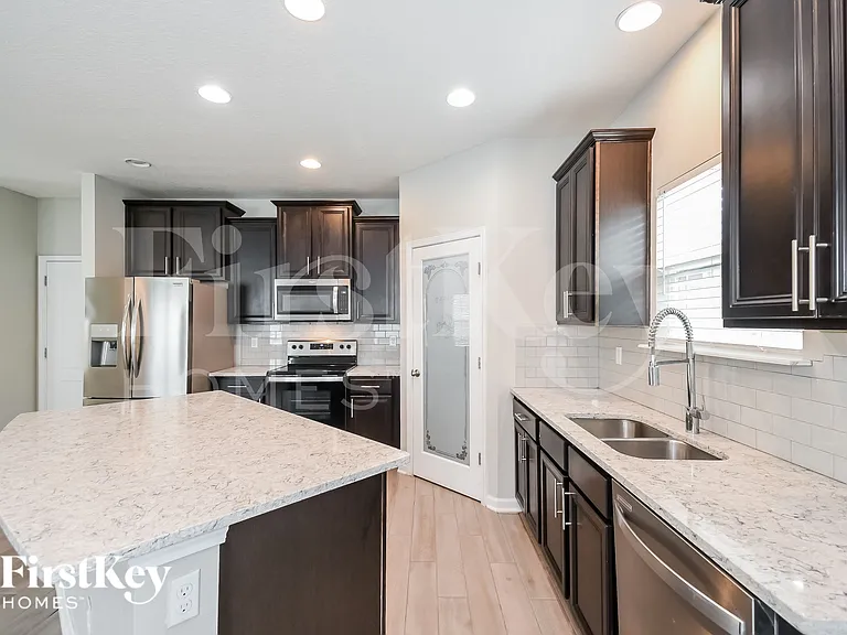 8169 Dancing Fox St — Photo 6
