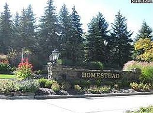 1241 Homestead Creek Dr, Broadview Heights, OH 44147