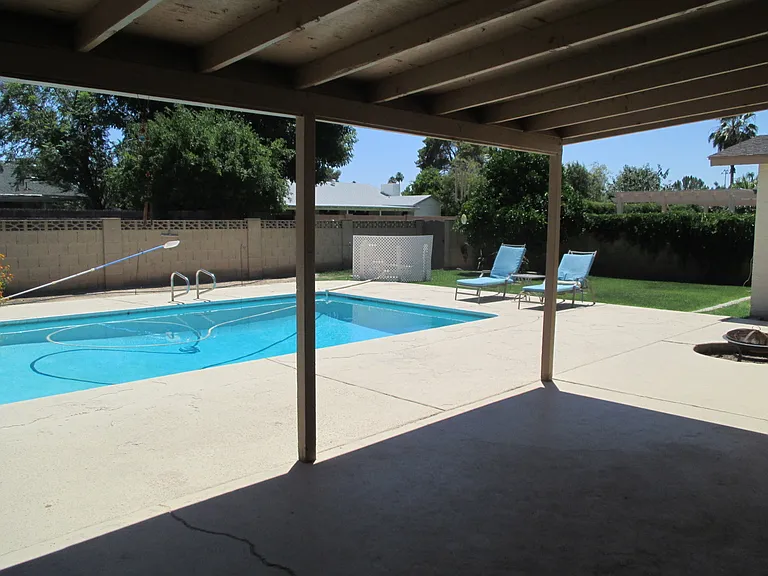 2131 E Palmcroft Dr — Photo 30