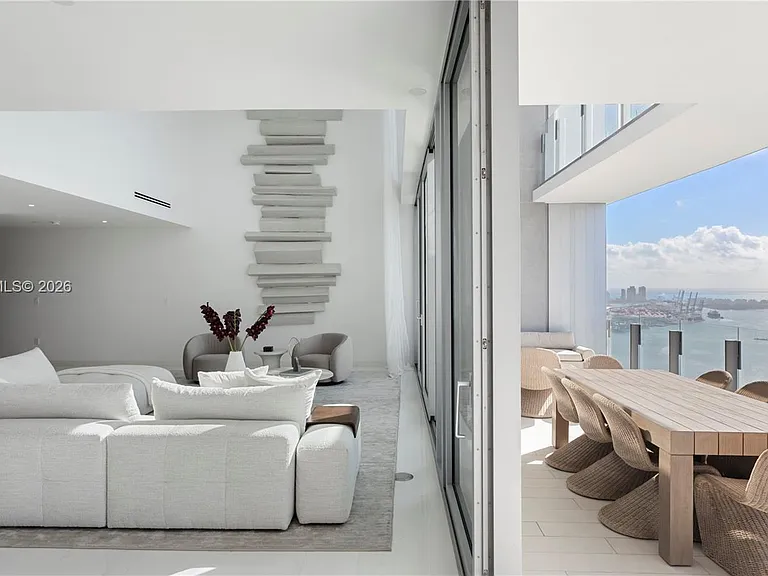 300 Biscayne Boulevard Way #5002E — Photo 3