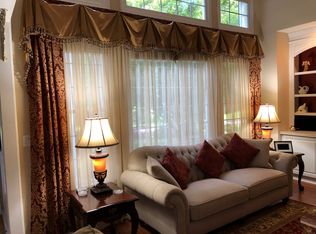 7290 Grand Reunion Dr, Hoschton, GA