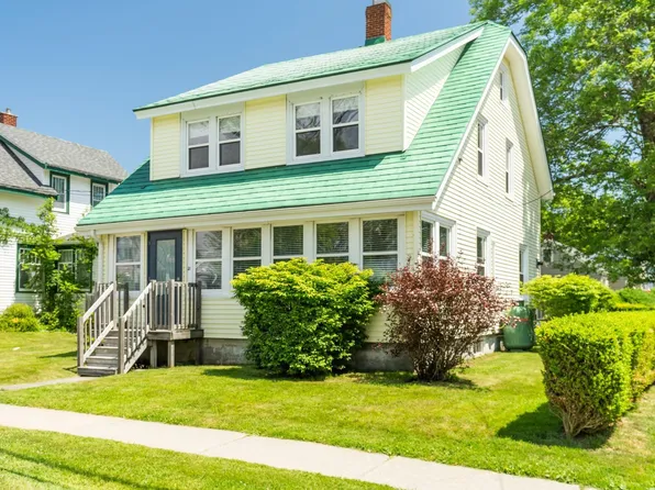 21 Brunswick St, Yarmouth, NS B5A 2E5