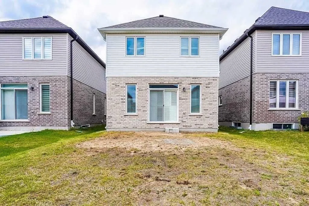 3 bed, $2,999 — Photo 4