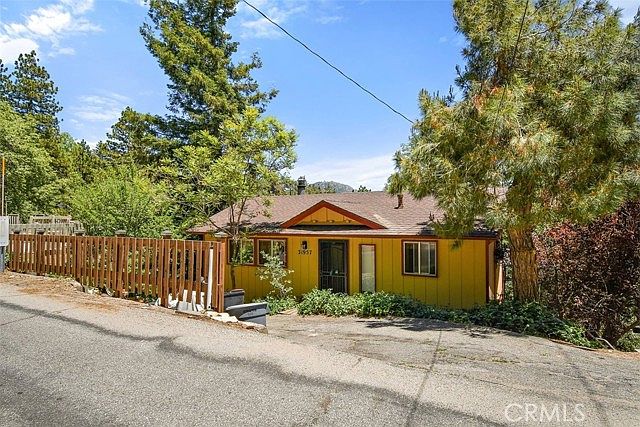 1st image of 31957 Pine Cone Drive