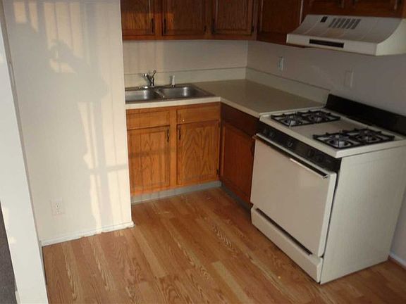 After - 2127 Ackley (6)