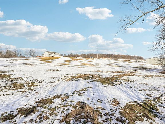 5th image of 2720 Township Road 136