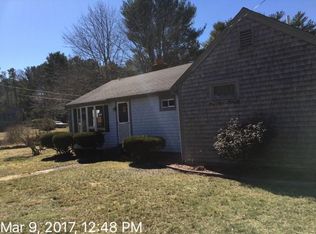 514 County Rd, Pocasset, MA 02559