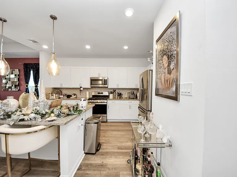 9447 Klein Ln — Photo 17