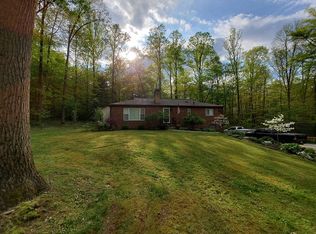1098 S Hametown Rd, Copley, OH 44321