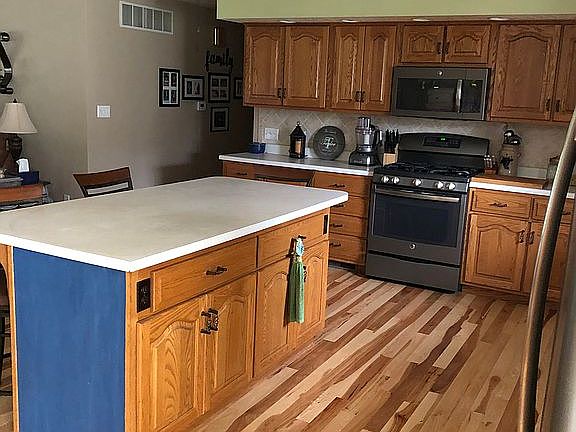 Kitchen island