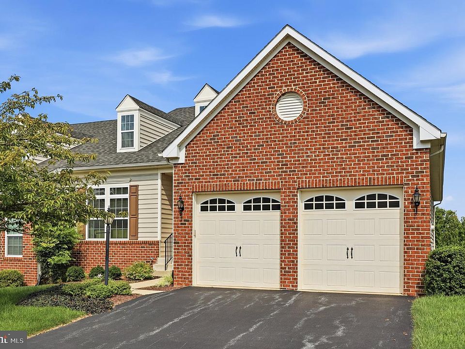 1st image of 10545 Edwardian Ln