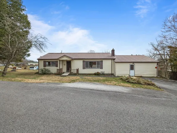 226 Central Ave, Harriman, TN 37748