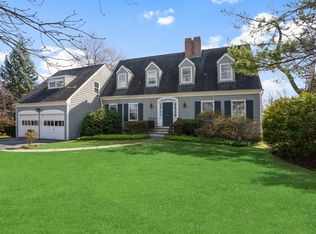 7 Spanish Cove Rd, Larchmont, NY 10538