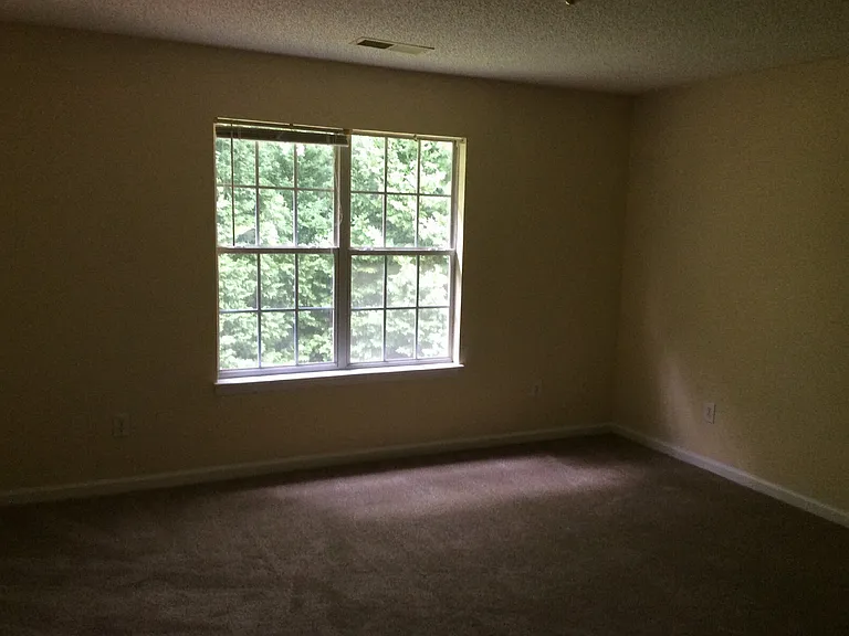 890 Highway 42 S #B4 — Photo 8
