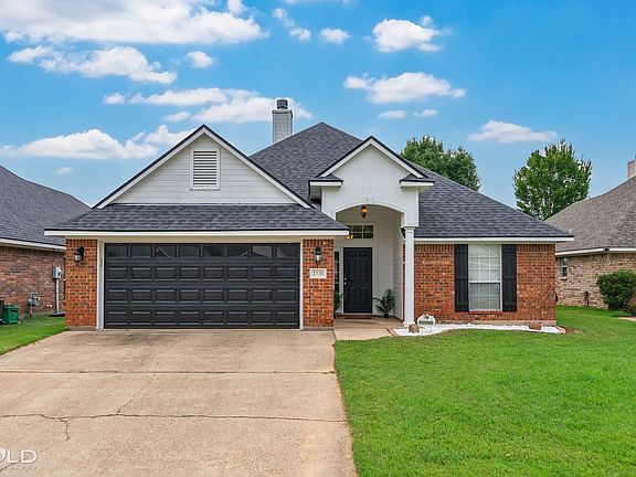 2nd image of 2531 Brookhaven Dr