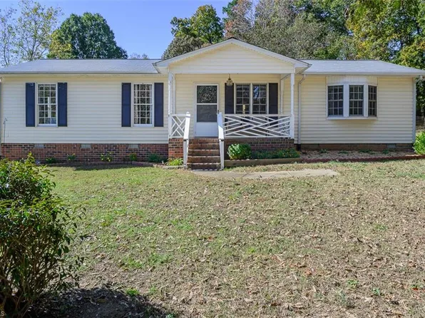 3951 Clapp Mill Rd, Burlington, NC 27215