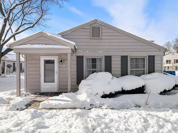 3146 Beechtree Ct, Orion, MI 48360