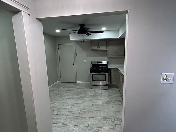 3rd image of 87 Ludwig Ln Floor 1