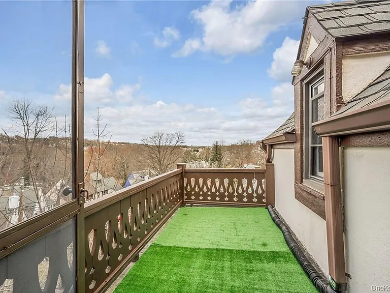 64 Kensington Rd #3B — Photo 17