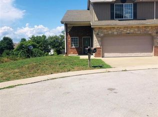 152 Hickory Ridge Dr #D, Saint Robert, MO 65584