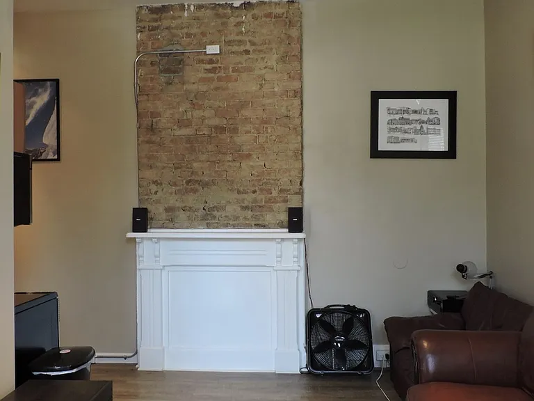 Walnut St. Apartments — Photo 23