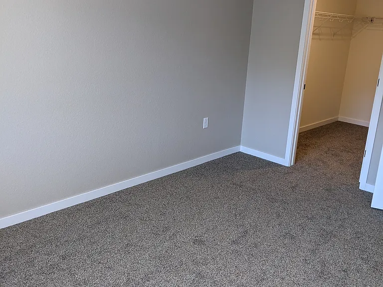 Gateway Place Apartments — Photo 133