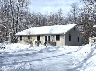 11405 Harris Rd, Montague, MI 49437