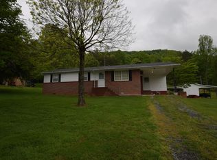 110 Walnut St, Spring City, TN 37381