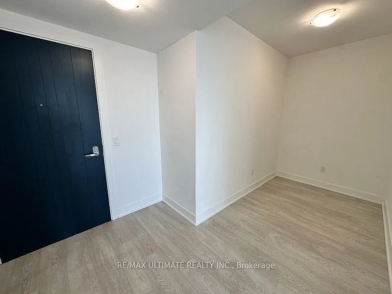 2 bed, $2,000 — Photo 3