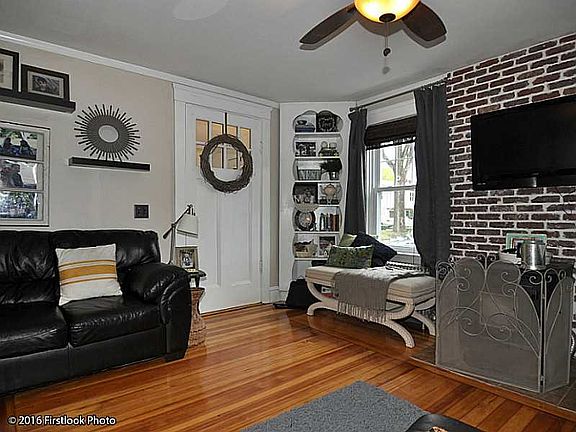 3rd image of 79 Hobson Ave