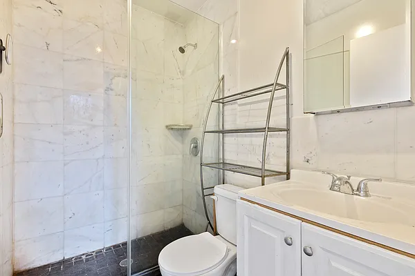 Rented by Dalan Rentals | media 10