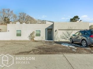 2832 Palo Verde Dr NE #2, Albuquerque, NM 87112
