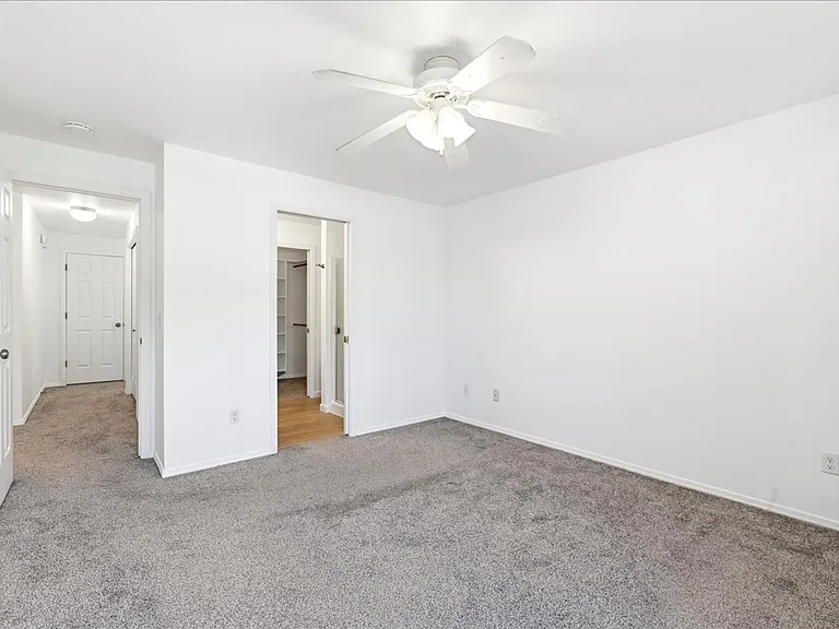186 E Elwood Ln — Photo 19