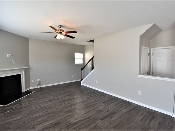 5th image of 63 Gaillardia Way