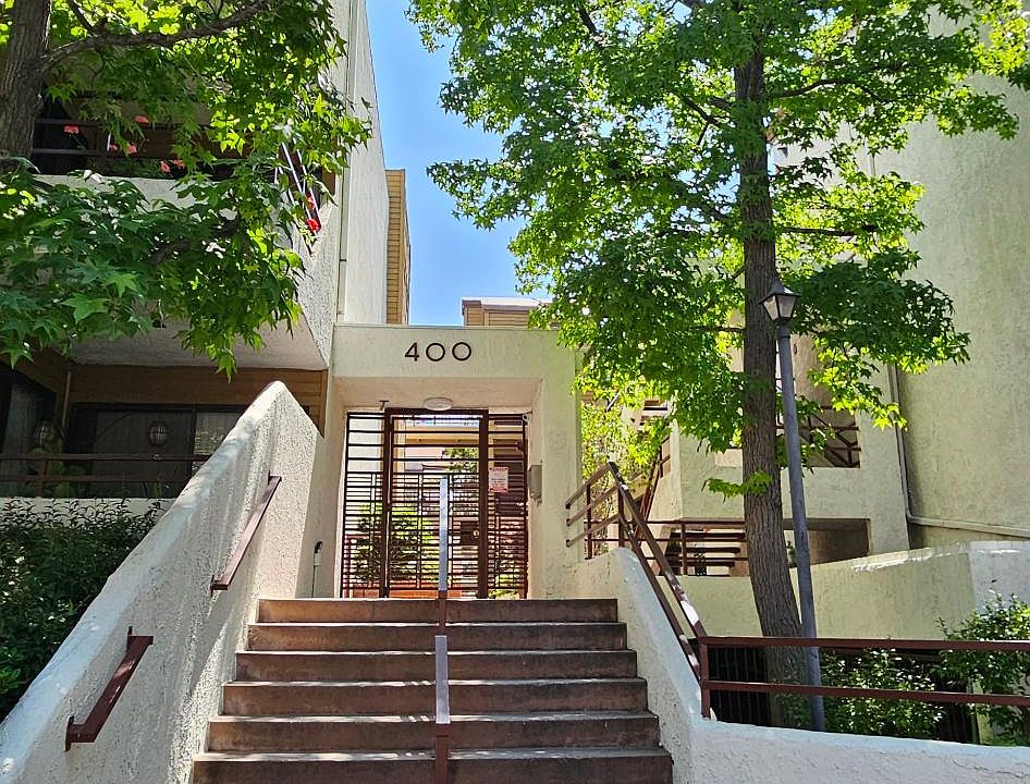 1st image of 400 N Louise St APT 201