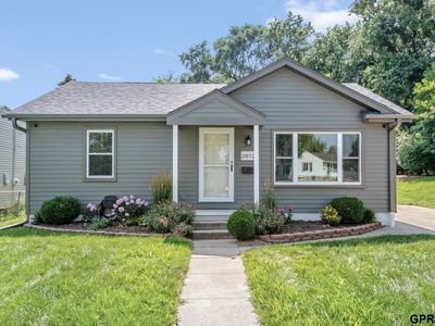 2812 S 40th St, Omaha, NE, 68105