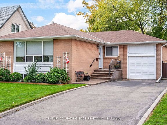 3rd image of 2574 Lundigan Dr