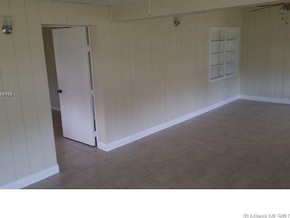3rd image of 204 NW 6th Ave