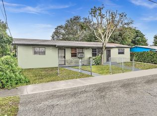 1850 NW 93rd Ter, Miami, FL 33147