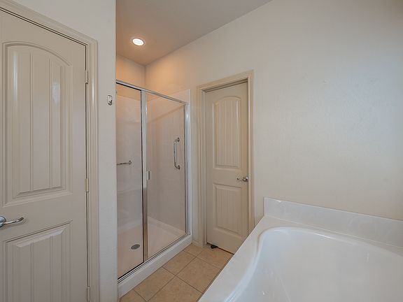 2nd image of 12713 Diamond Peak Dr
