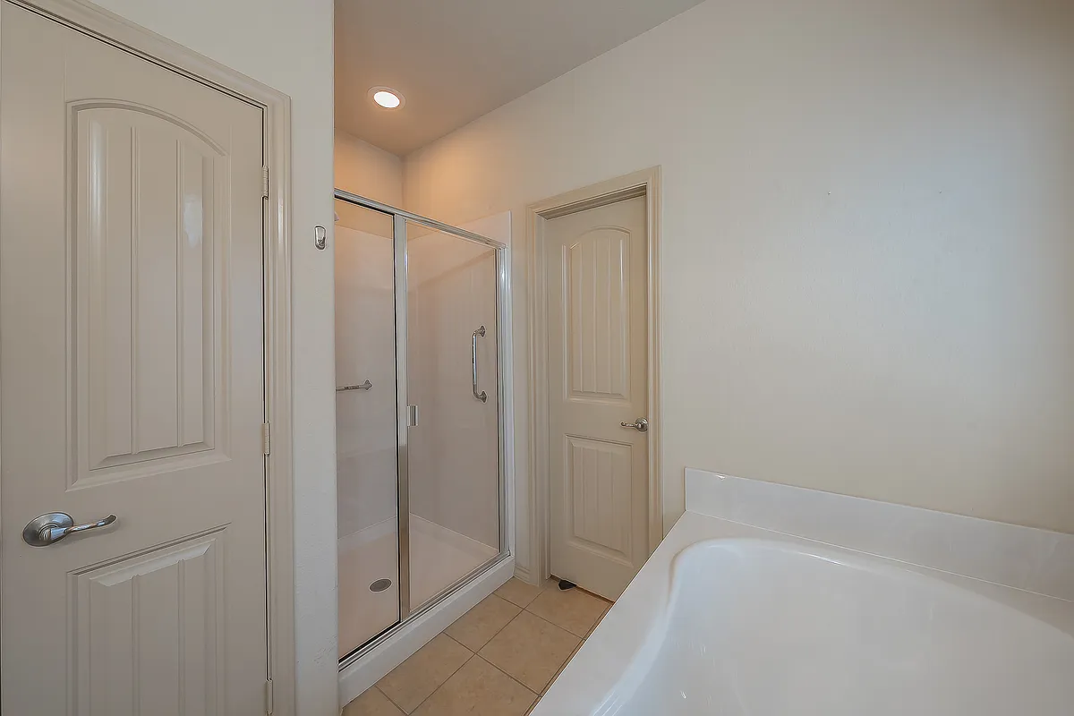 Building Photo - 12713 Diamond Peak Dr