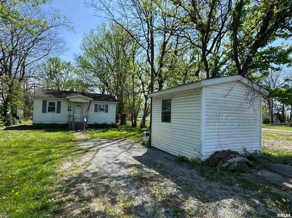 439 W Church St, Harrisburg, IL 62946