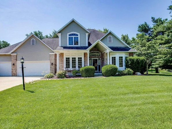 20880 Whispering Creek Ct, South Bend, IN 46614