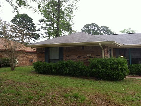 2nd image of 2908 Loriwood Dr