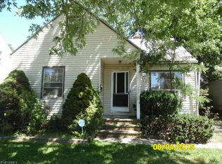 18211 Libby Rd, Maple Heights, OH 44137