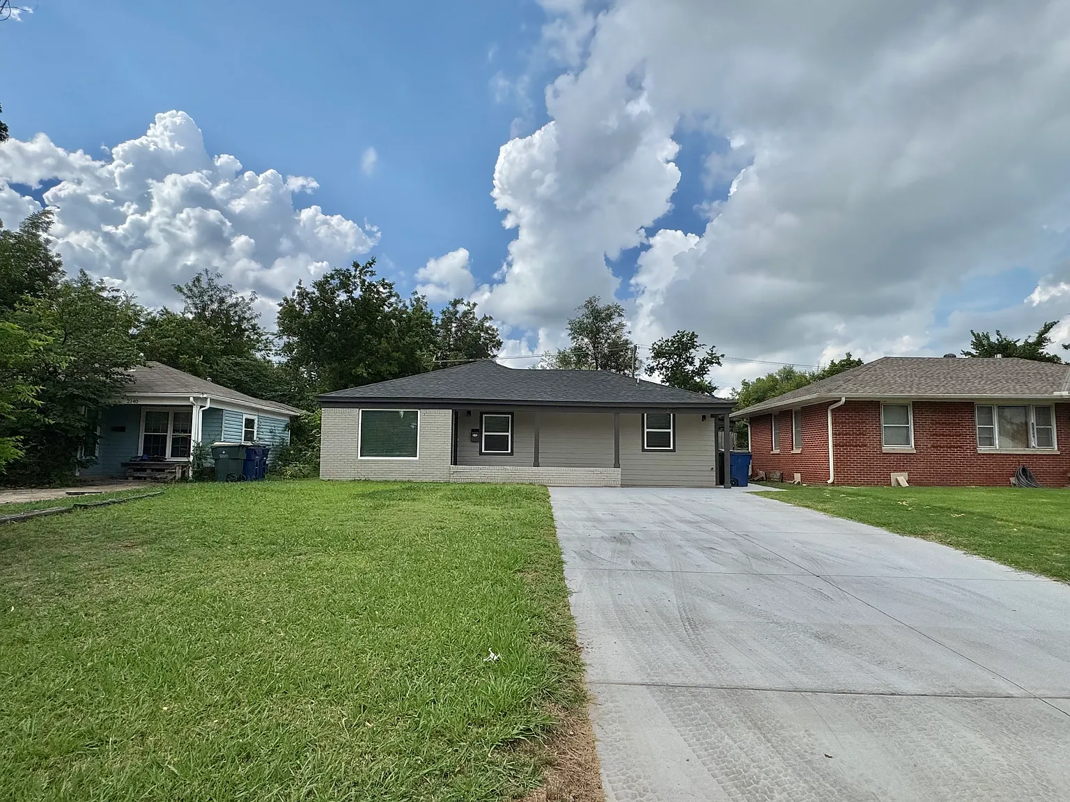 4 bed, 1242 sqft, $1,650 — Photo 2