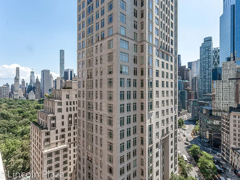 30 W 63rd St #24FGH — Photo 16