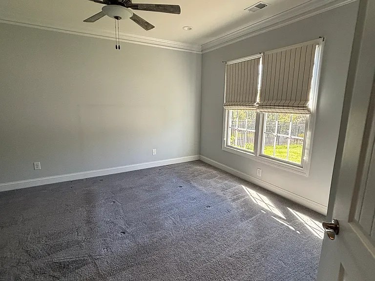 1155 Stoney Ridge Blvd — Photo 9