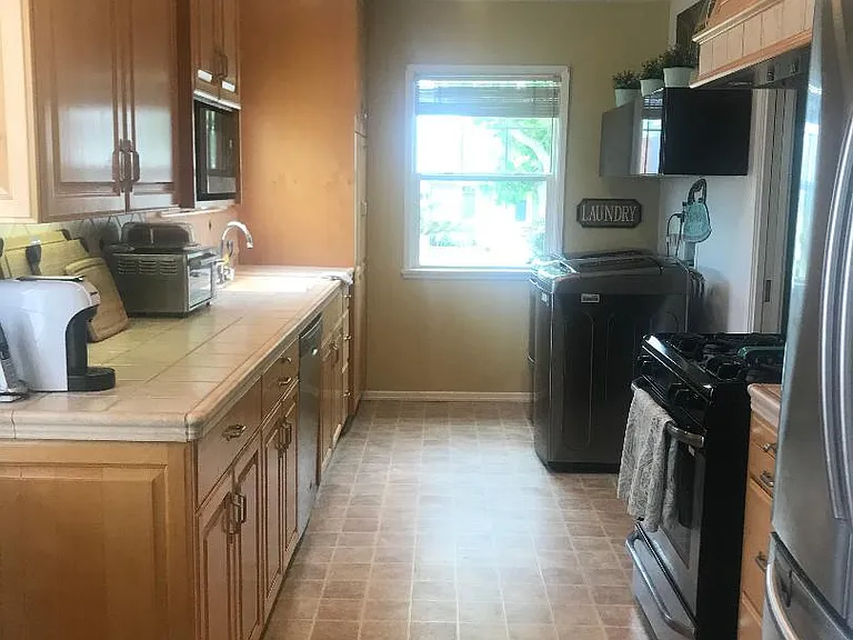 21405 Evalyn Ave — Photo 8