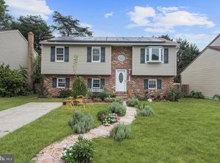 7873 Pepperbox Ln, Pasadena, MD 21122